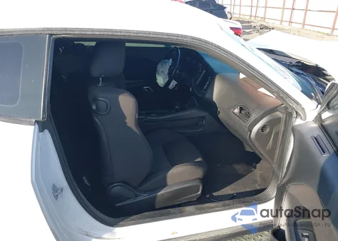 2021 Dodge Challenger R/T z USA, uszkodzony, nr VIN 2C3CDZBT0MH516751